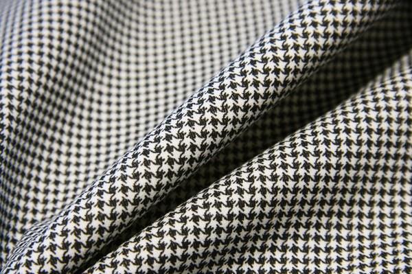 Micro Houndstooth Twill