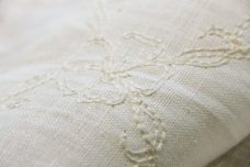 13" Embroidered Linen Scallop Trim